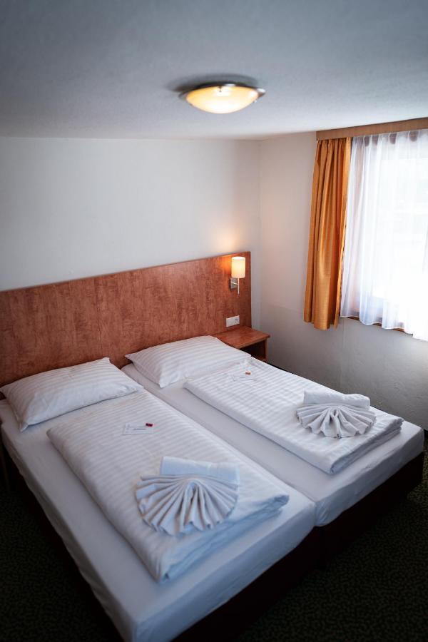 Hotel Tauernpasshoehe Обертауэрн Экстерьер фото